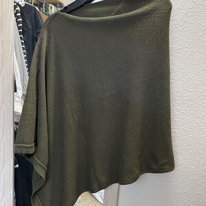 We are Amma Cocoon Olive Nursing Cover